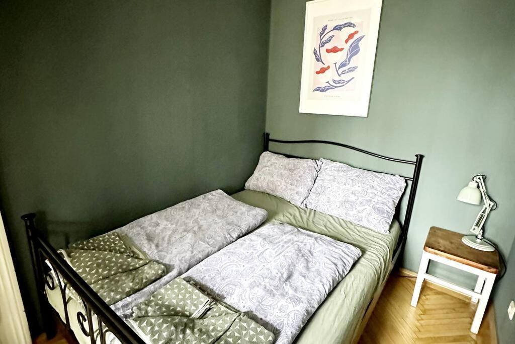 Ruhige & Grosse Altbauwohnung 7Min Zum Zentrum Βιέννη Εξωτερικό φωτογραφία